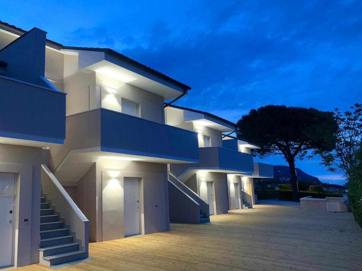 Balconi Del Conero Aparthotel Numana Luaran gambar